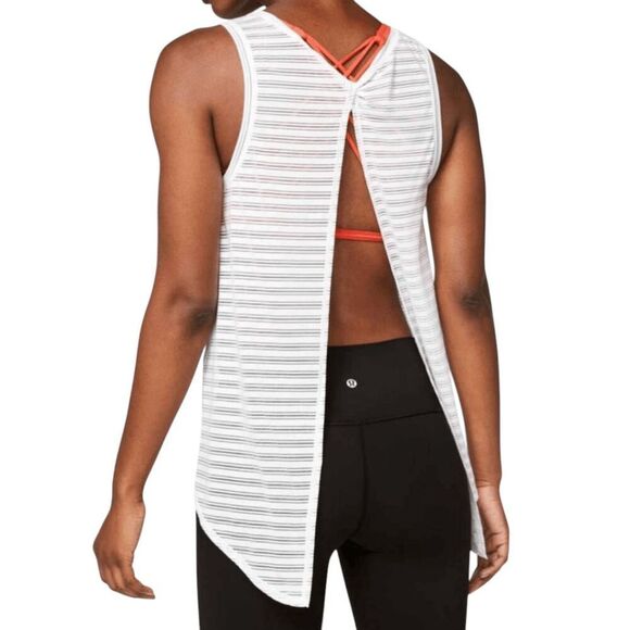 LULULEMON ATHLETICA White Meet Half Way Sleeveless Tie Back Tank Size 8 - Picture 3 of 6